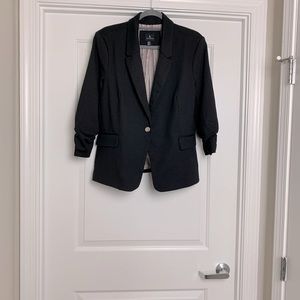 Black Blazer with 3/4 Cinched Sleeves